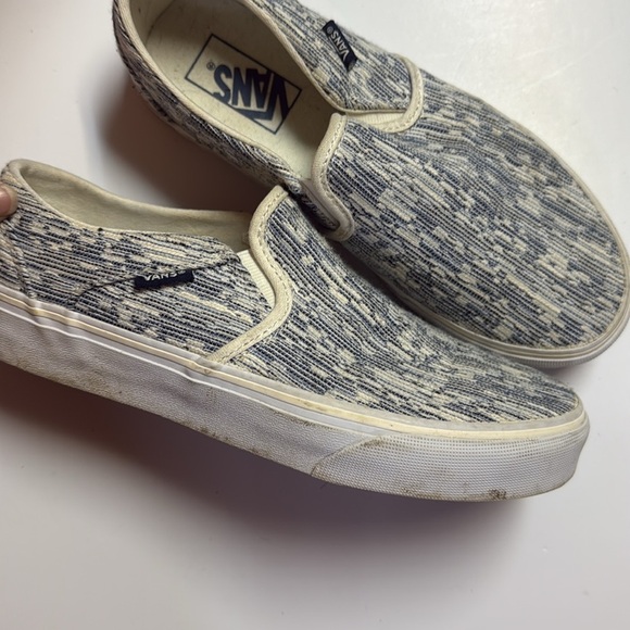 Vans Sneakers - Picture 2 of 5